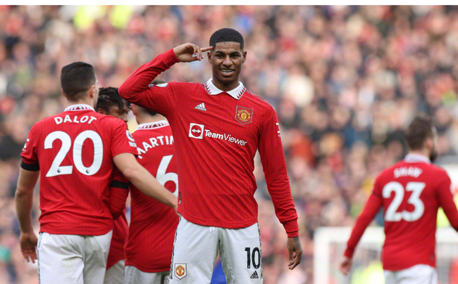 以其出色的 以其出色的